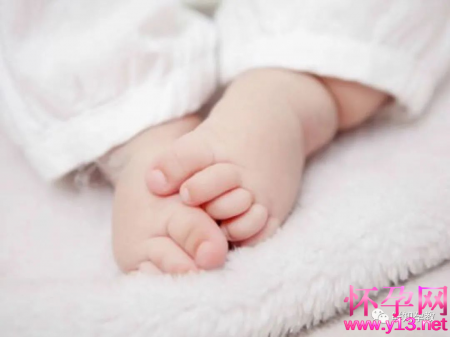 怎么让宝宝乖乖上床，养成按时睡觉的好习惯？